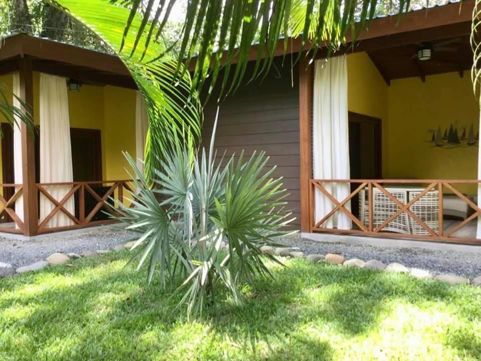 Oasi Apartment Cahuita Exterior foto